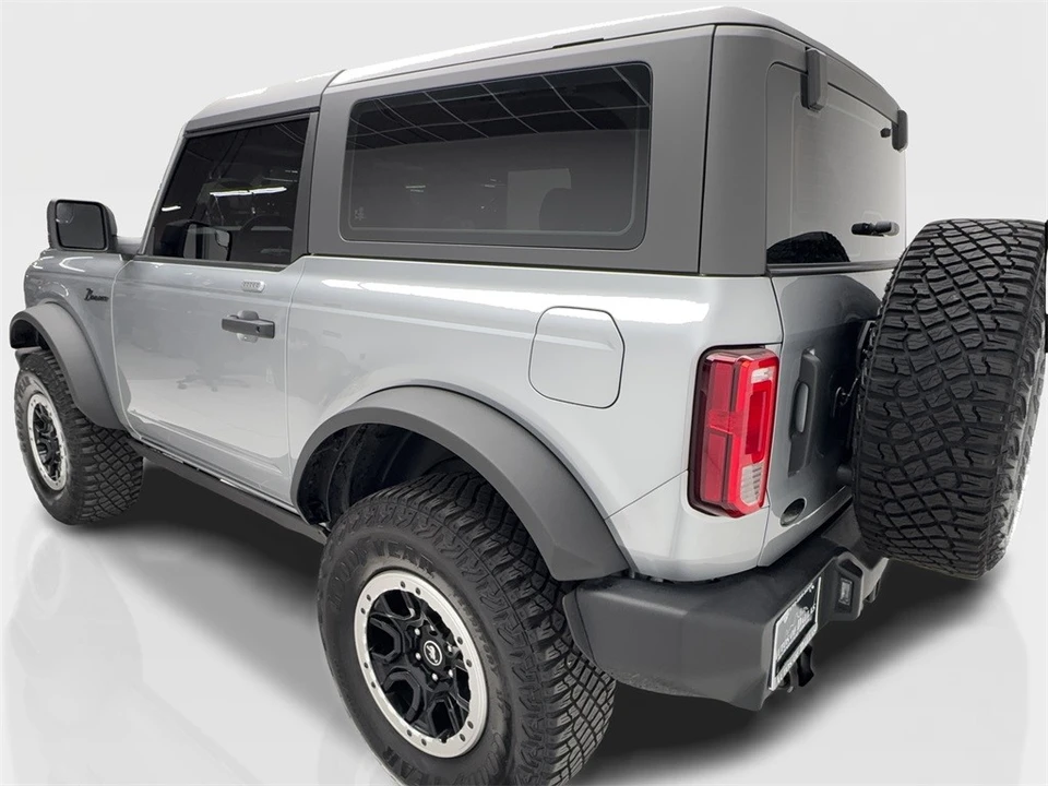 2023 Ford Bronco 6th Gen - Image 10 of 12