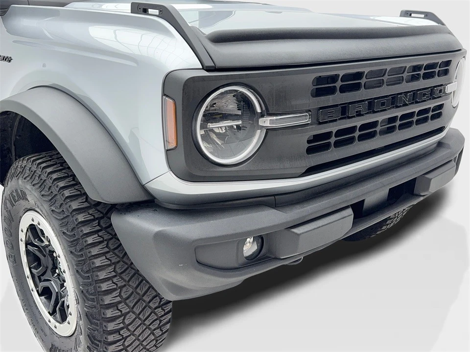 2023 Ford Bronco 6th Gen - Image 3 of 12