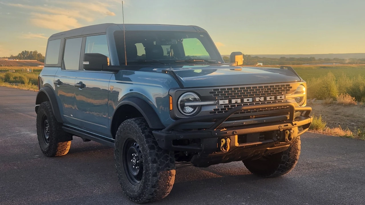 2023 Ford Bronco 6th Gen - Image 10 of 24