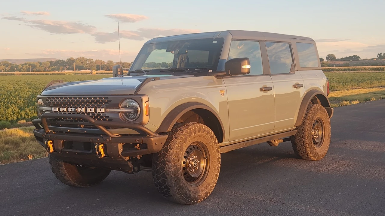 2023 Ford Bronco 6th Gen - Image 9 of 24