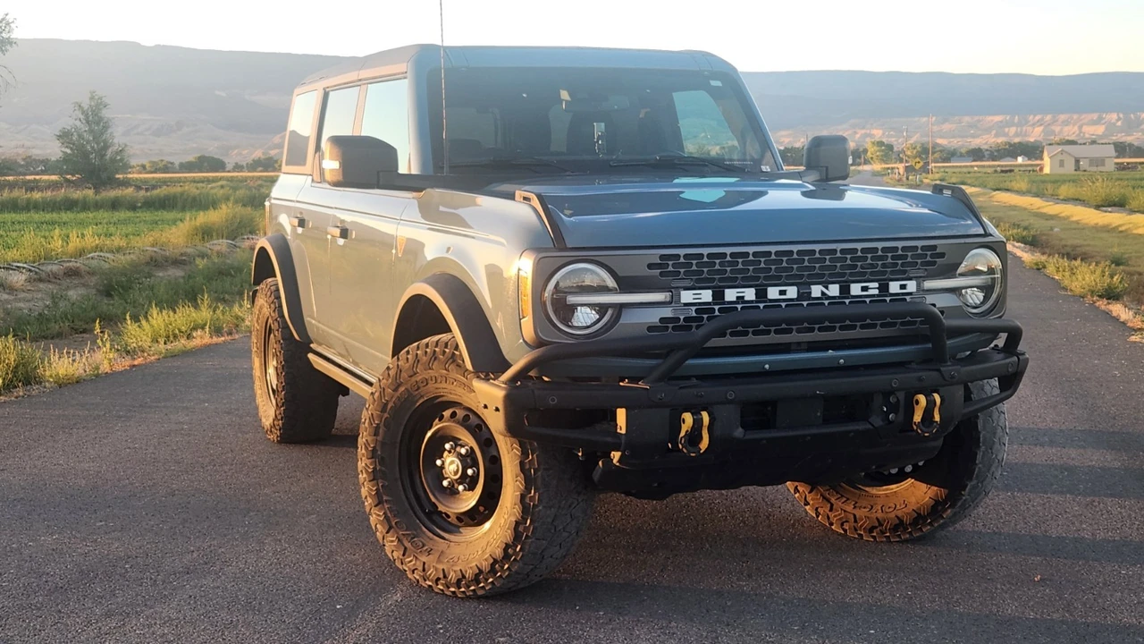 2023 Ford Bronco 6th Gen - Image 4 of 24