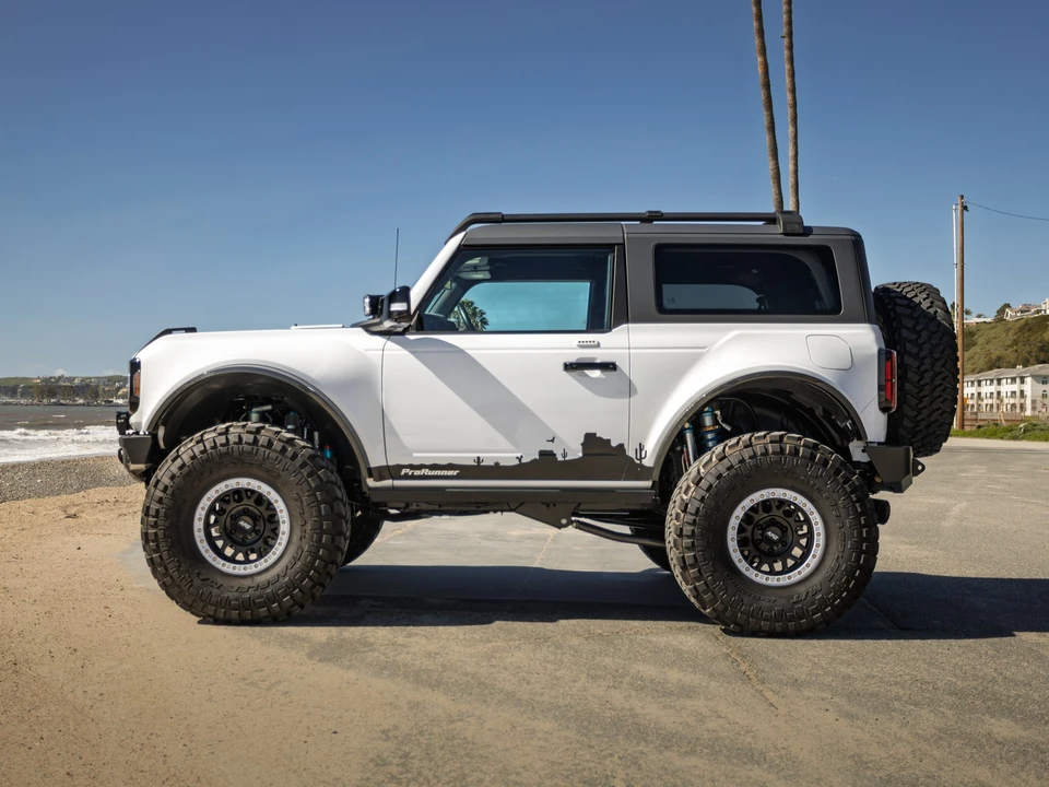 2023 Ford Bronco 6th Gen - Image 8 of 21