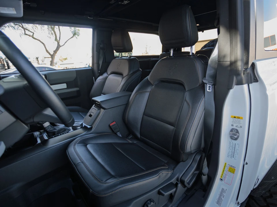 2023 Ford Bronco 6th Gen - Image 23 of 31