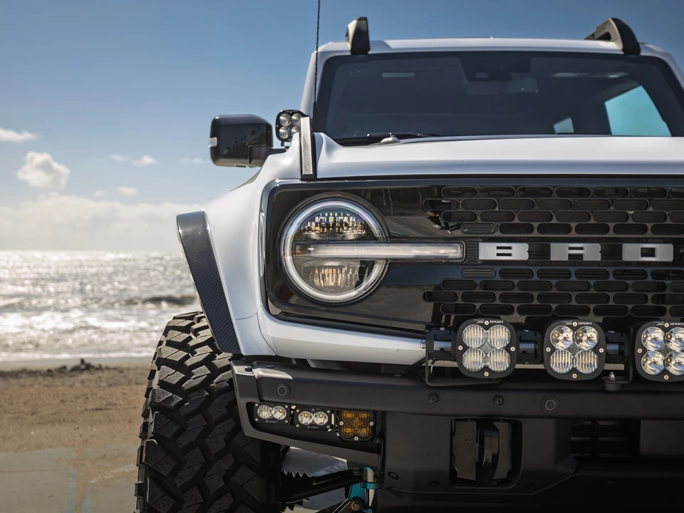 2023 Ford Bronco 6th Gen - Image 10 of 31