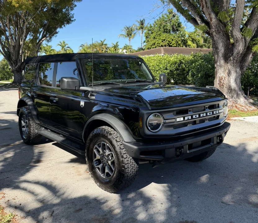 2023 Ford Bronco 6th Gen - Image 13 of 30