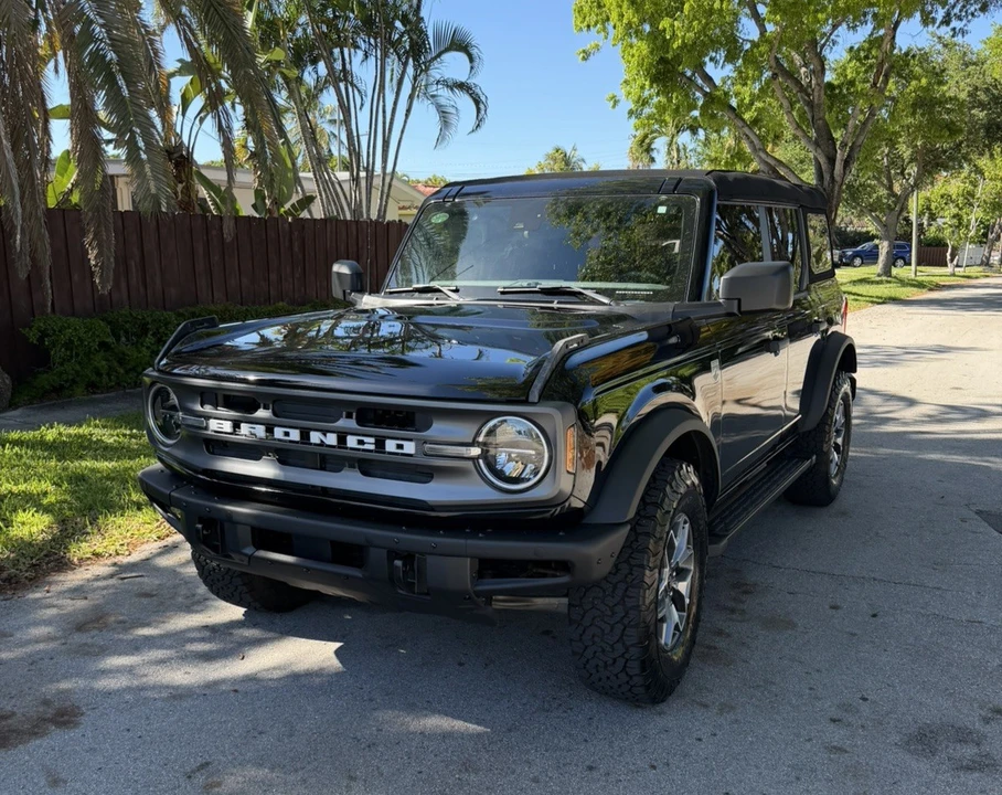 2023 Ford Bronco 6th Gen - Image 4 of 30
