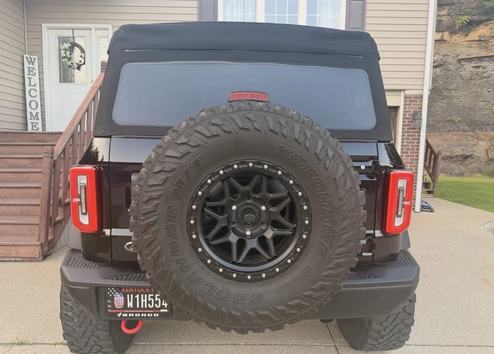 2023 Ford Bronco 6th Gen - Image 5 of 9