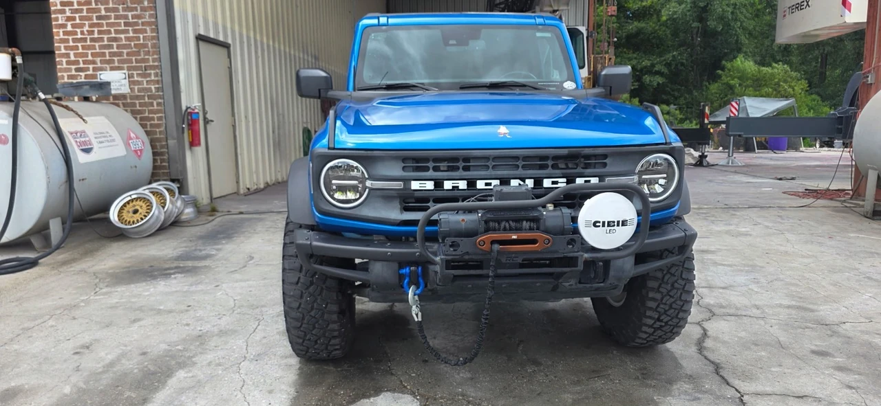2023 Ford Bronco 6th Gen - Image 2 of 13