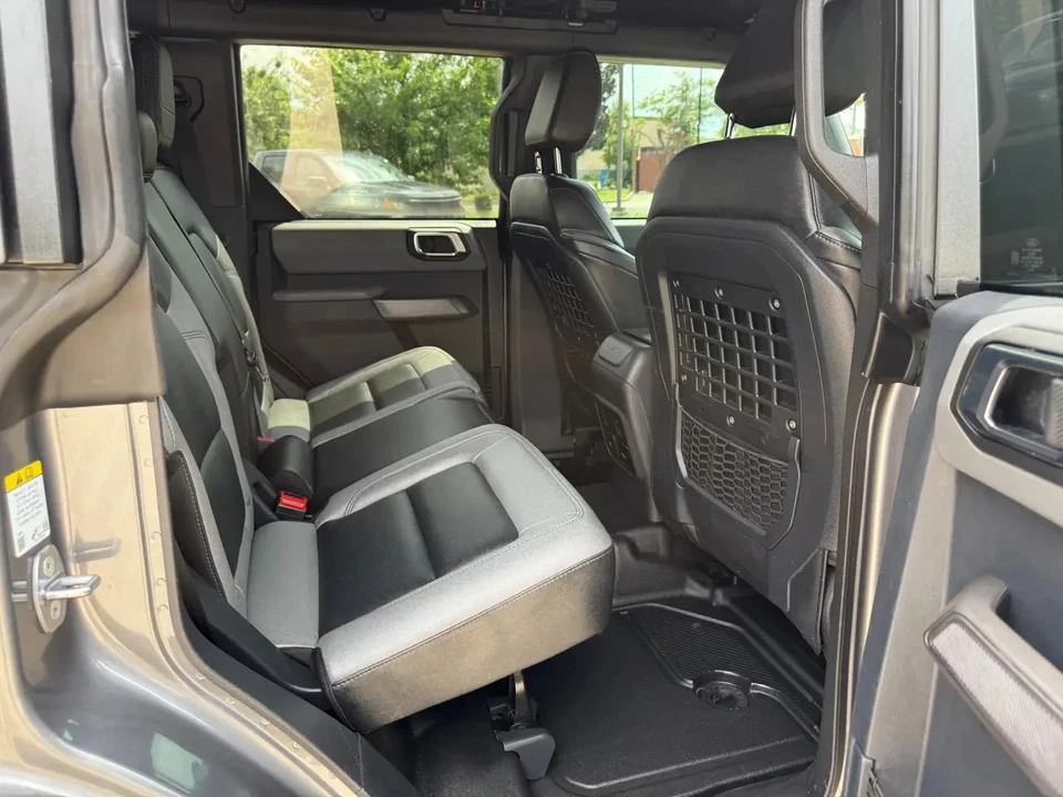 2023 Ford Bronco 6th Gen - Image 15 of 15
