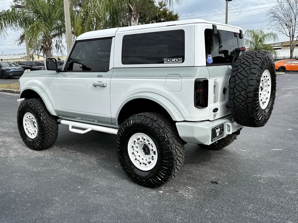 2023 Ford Bronco 6th Gen - Image 5 of 12