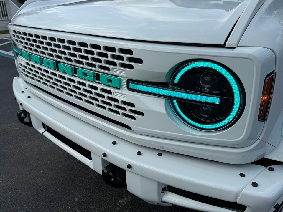 2023 Ford Bronco 6th Gen - Image 5 of 12