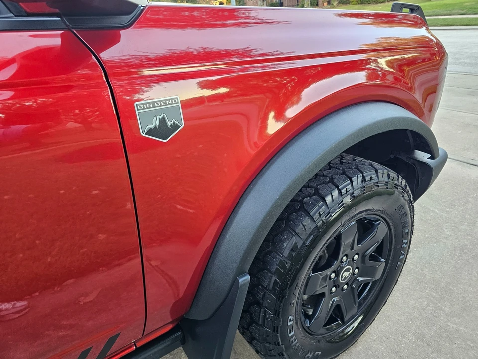 2023 Ford Bronco 6th Gen - Image 13 of 21