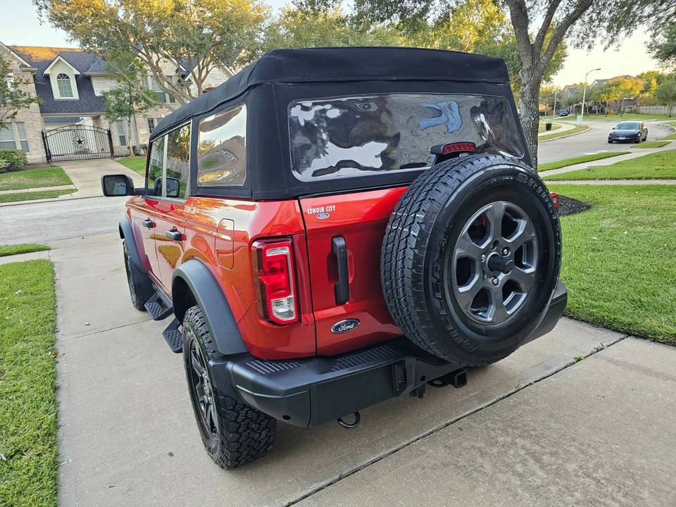 2023 Ford Bronco 6th Gen - Image 11 of 21