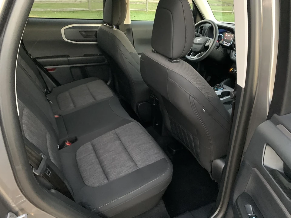 2023 Ford Bronco 6th Gen - Image 16 of 21