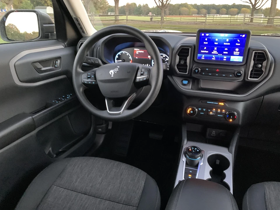 2023 Ford Bronco 6th Gen - Image 18 of 21