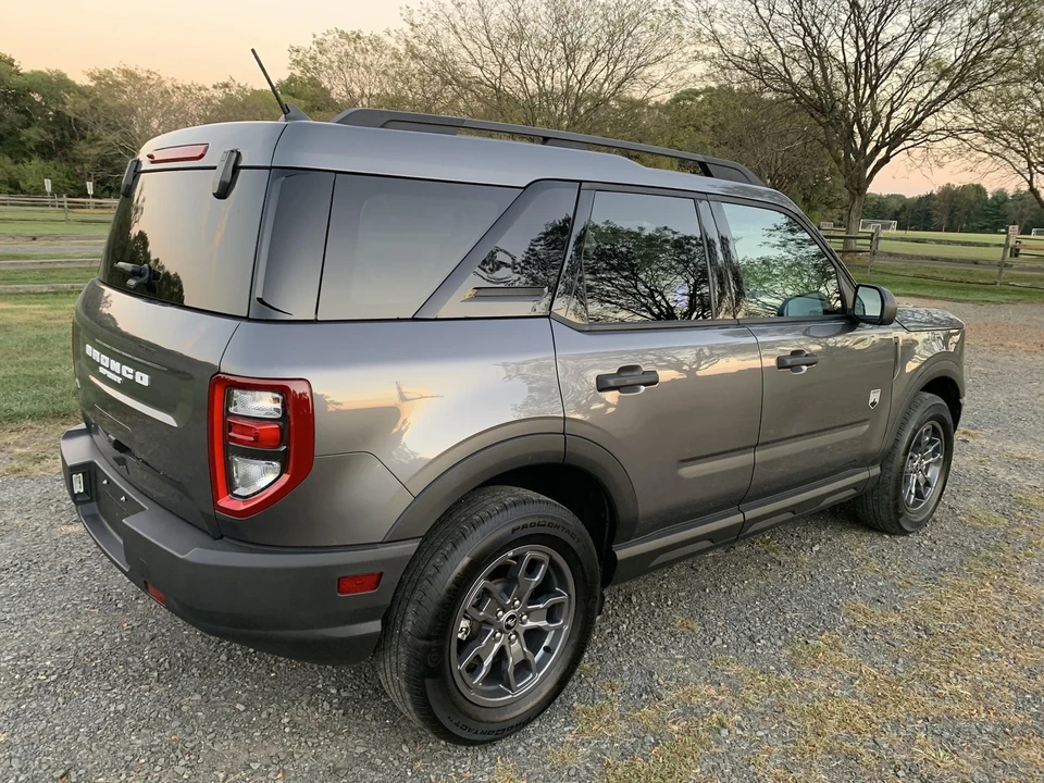 2023 Ford Bronco 6th Gen - Image 5 of 21