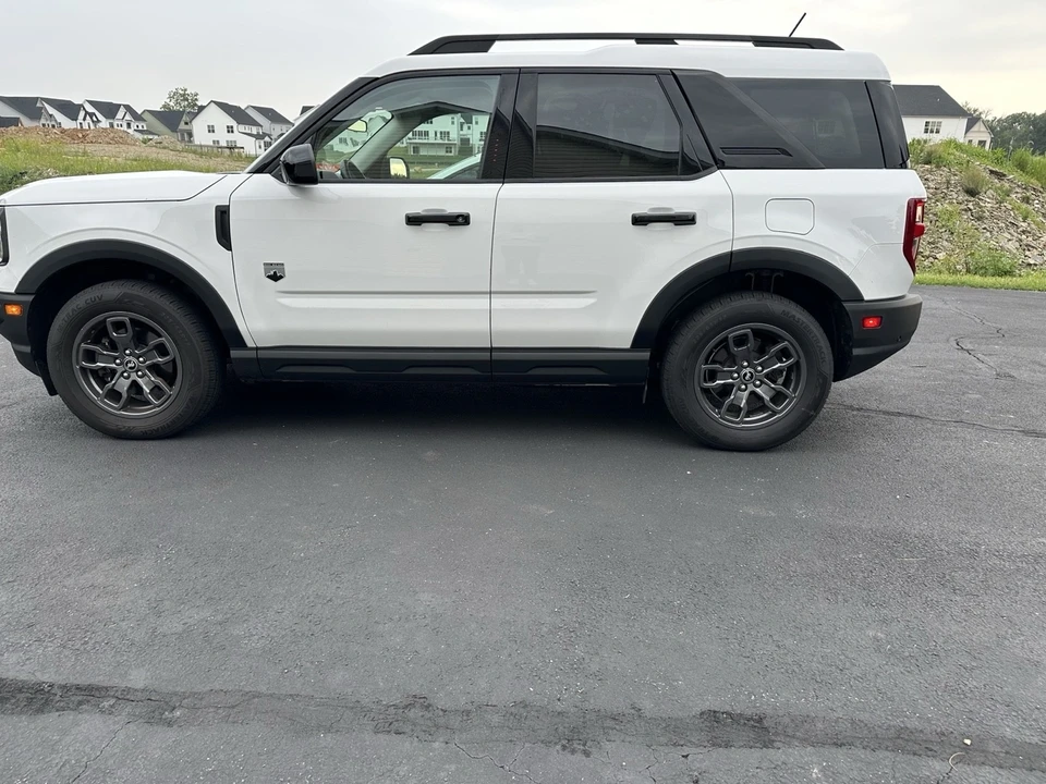 2023 Ford Bronco 6th Gen - Image 2 of 13