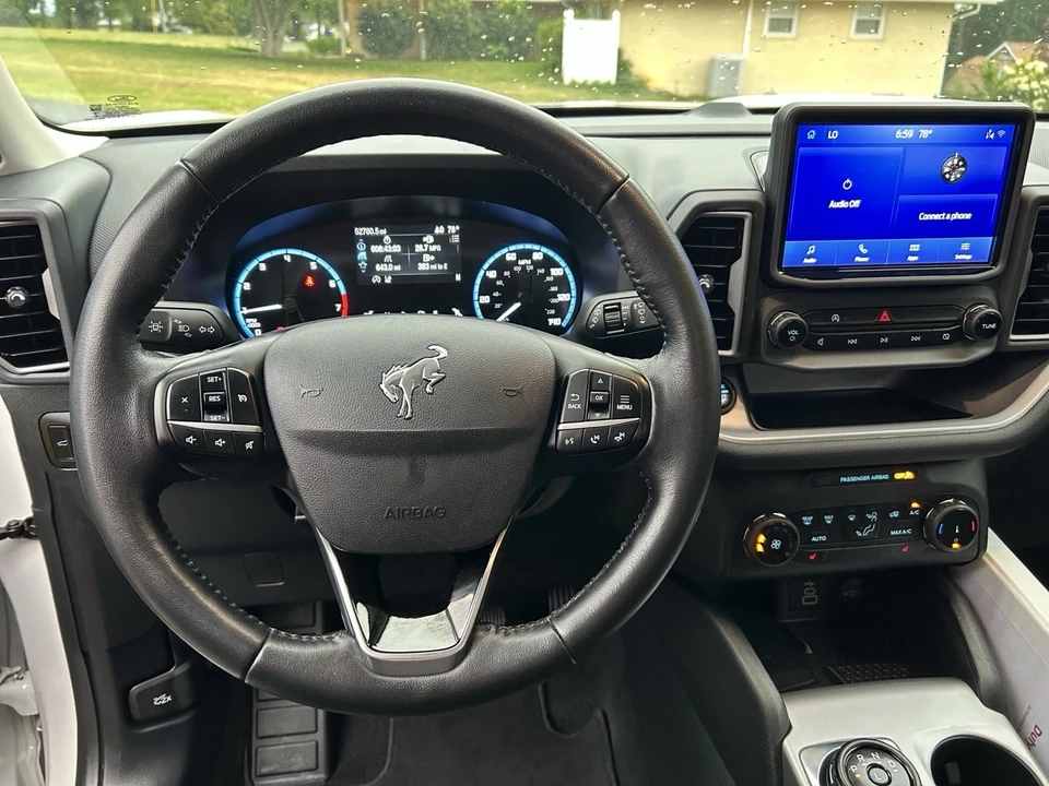 2023 Ford Bronco 6th Gen - Image 6 of 13