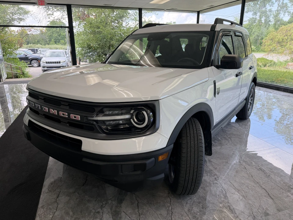 2023 Ford Bronco 6th Gen - Image 3 of 24