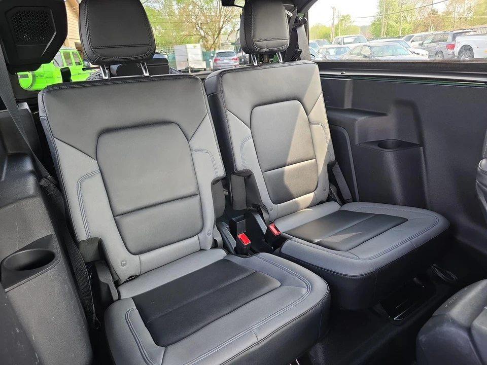2023 Ford Bronco 6th Gen - Image 7 of 30