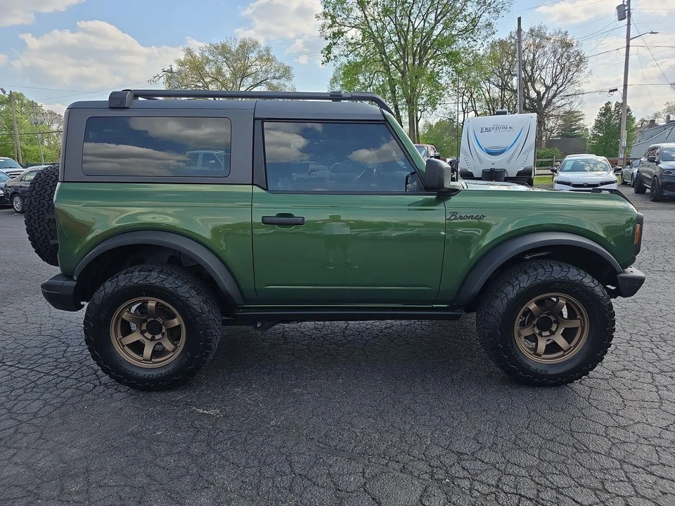2023 Ford Bronco 6th Gen - Image 21 of 30