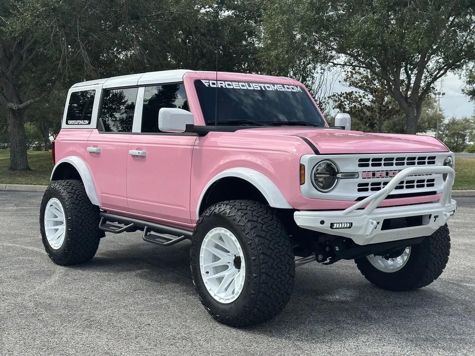 2023 Ford Bronco 6th Gen - Image 11 of 21