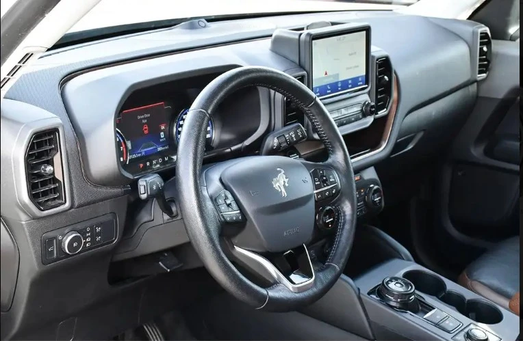 2023 Ford Bronco 6th Gen - Image 10 of 19