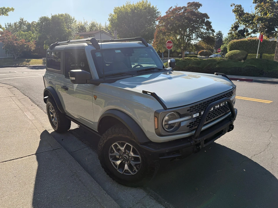 2023 Ford Bronco 6th Gen - Image 16 of 31