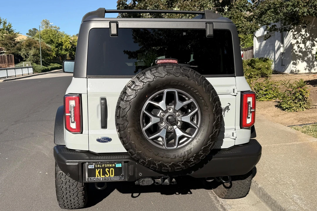2023 Ford Bronco 6th Gen - Image 5 of 31