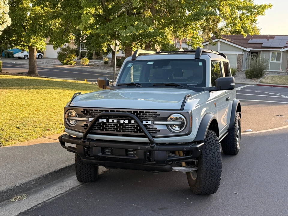 2023 Ford Bronco 6th Gen - Image 8 of 31