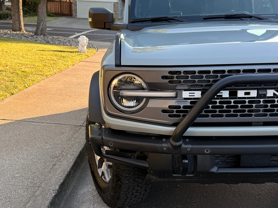 2023 Ford Bronco 6th Gen - Image 17 of 31