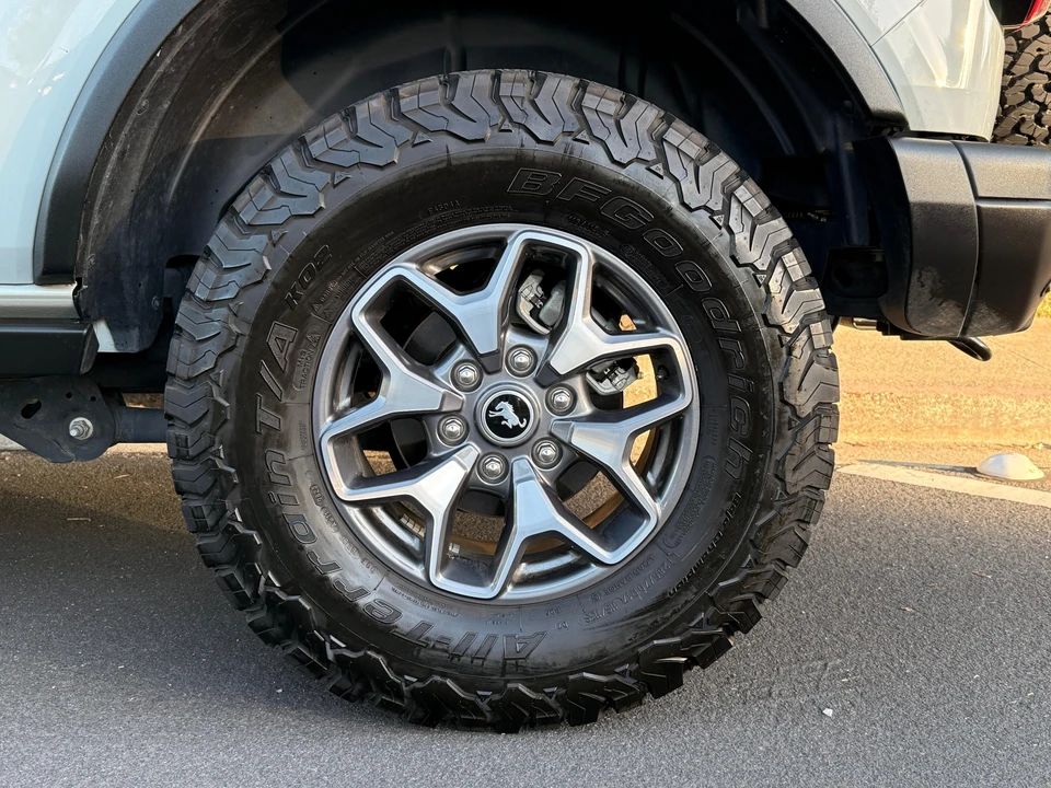 2023 Ford Bronco 6th Gen - Image 22 of 31