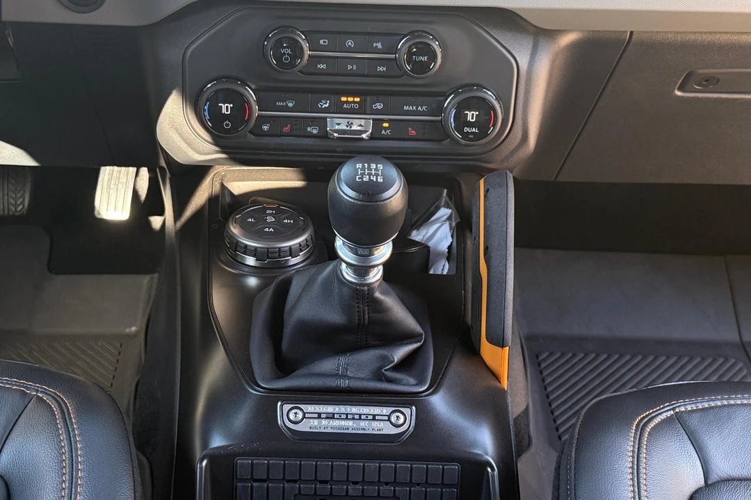 2023 Ford Bronco 6th Gen - Image 27 of 31