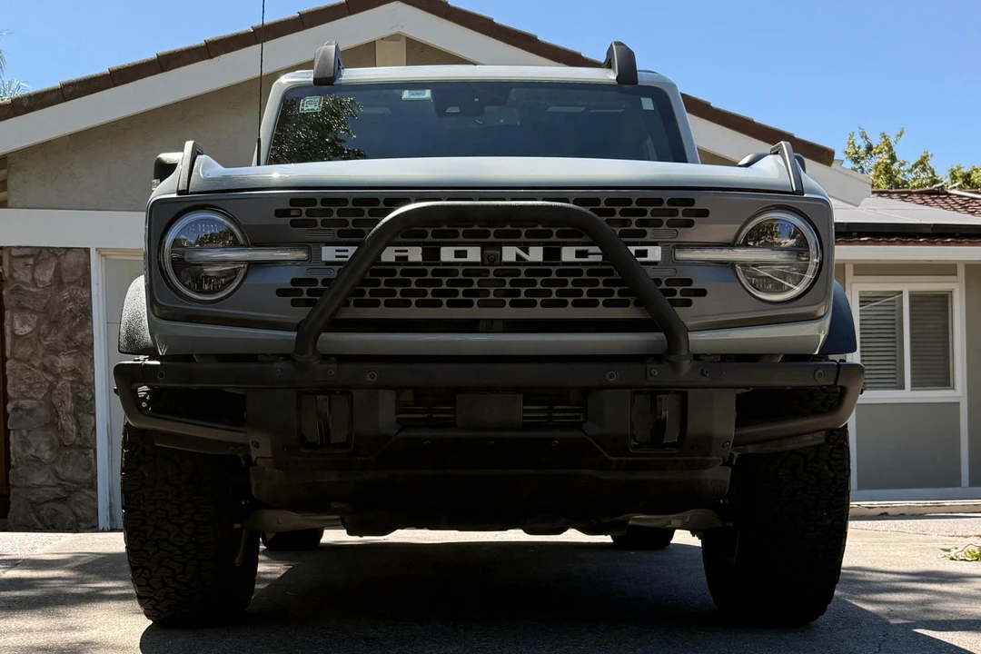 2023 Ford Bronco 6th Gen - Image 2 of 31