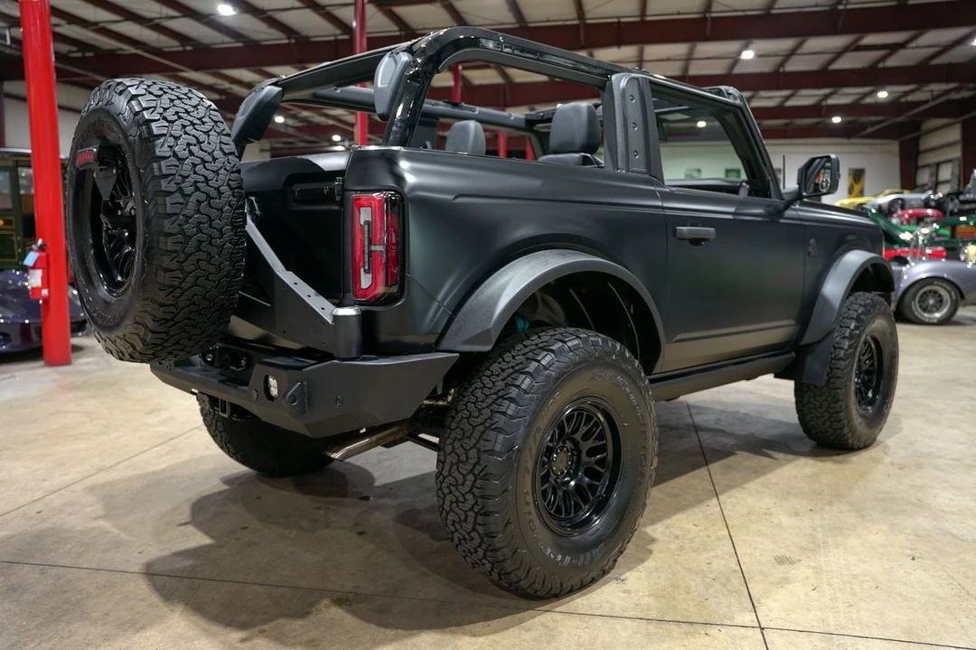2023 Ford Bronco 6th Gen - Image 8 of 12