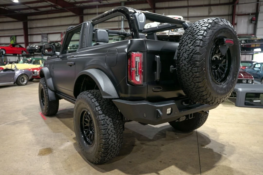 2023 Ford Bronco 6th Gen - Image 6 of 12