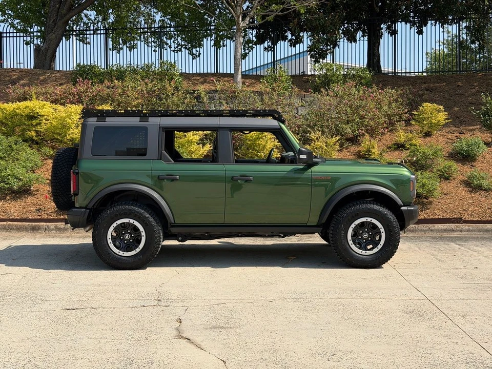 2023 Ford Bronco 6th Gen - Image 2 of 21