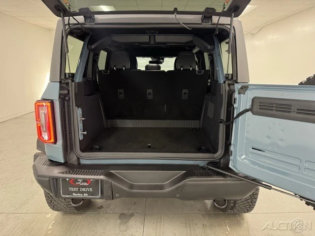 2023 Ford Bronco 6th Gen - Image 6 of 12