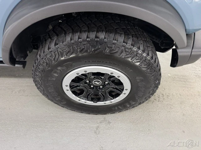 2023 Ford Bronco 6th Gen - Image 4 of 12