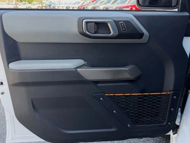 2023 Ford Bronco 6th Gen - Image 16 of 31