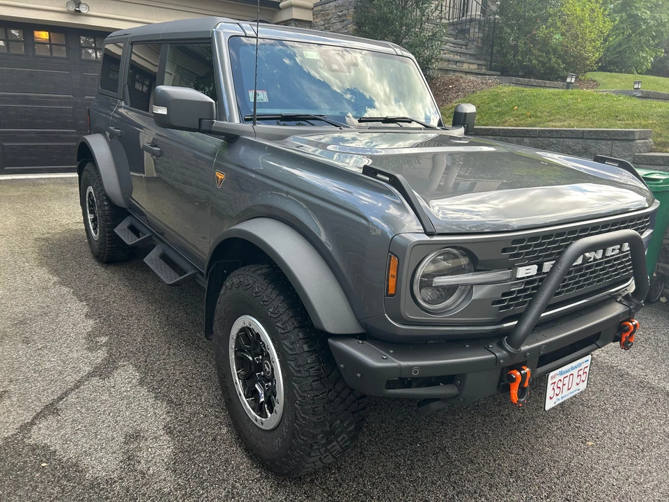2023 Ford Bronco 6th Gen - Image 17 of 31