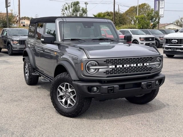 2023 Ford Bronco 6th Gen - Image 2 of 30