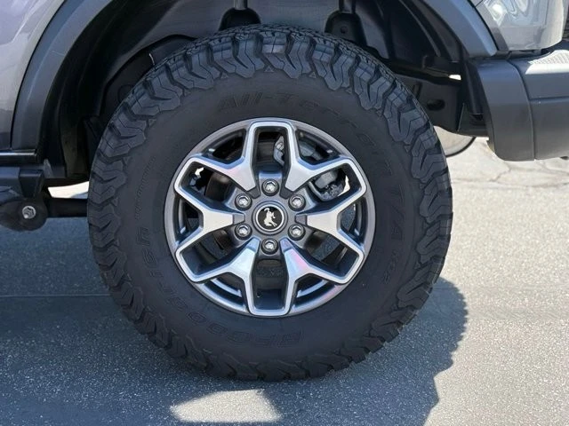 2023 Ford Bronco 6th Gen - Image 16 of 21