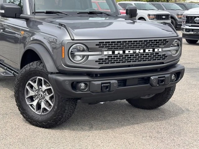 2023 Ford Bronco 6th Gen - Image 3 of 30