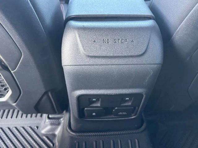 2023 Ford Bronco 6th Gen - Image 29 of 30