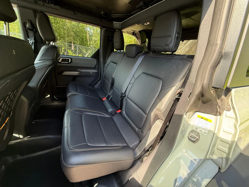 2023 Ford Bronco 6th Gen - Image 23 of 31