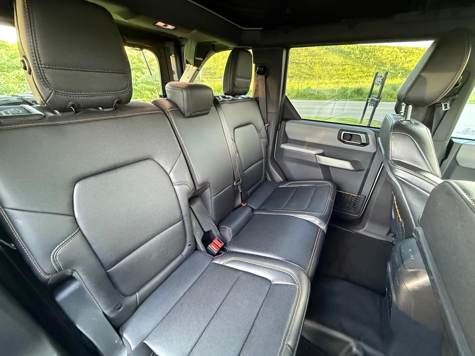 2023 Ford Bronco 6th Gen - Image 24 of 31