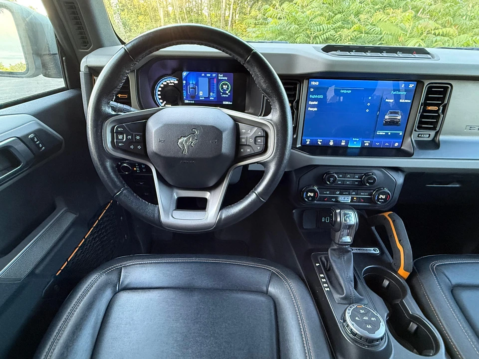 2023 Ford Bronco 6th Gen - Image 25 of 31