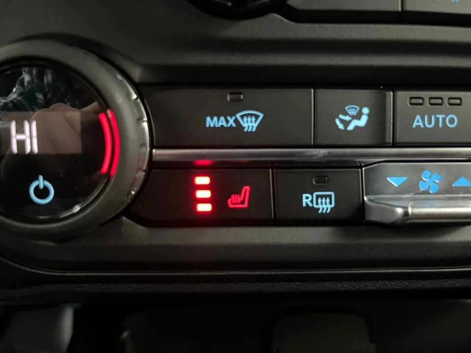 2023 Ford Bronco 6th Gen - Image 4 of 12