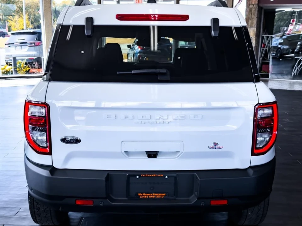 2023 Ford Bronco 6th Gen - Image 12 of 12